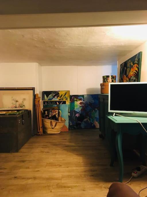 Loft D Artistes Avec Patio Au Port De Nice Exterior photo